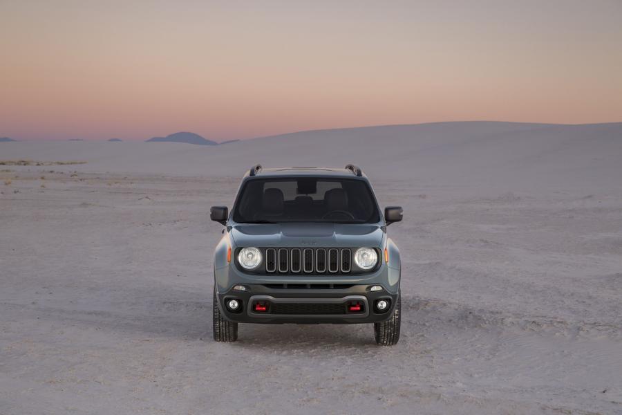  Jeep Renegade Trailhawk (BU) 2014 года  (NA) (фото 25 из 47)